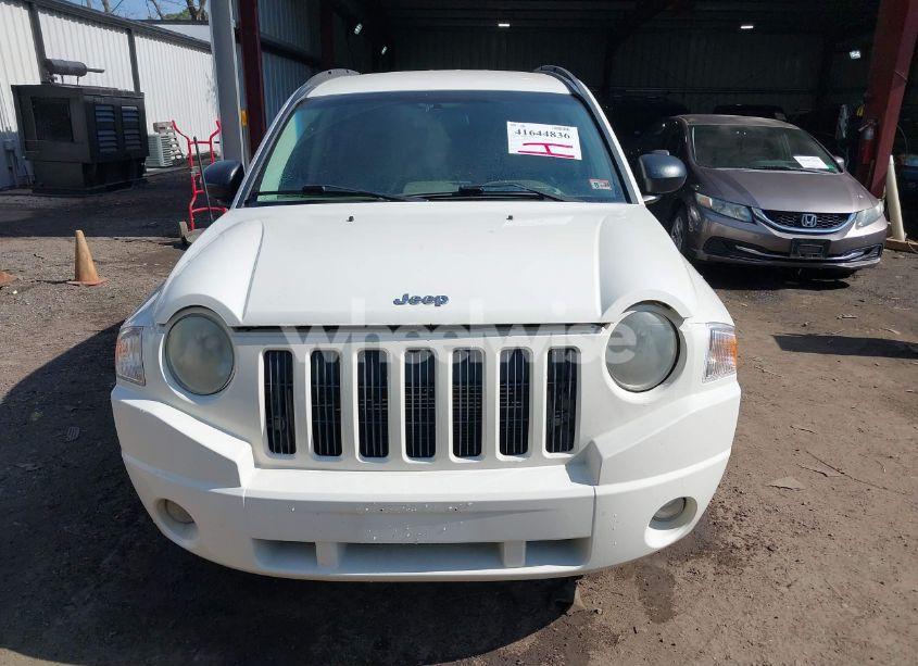 Photo 12 of 2008 Jeep Compass SPORT (VIN 1J8FF47W98D584311)