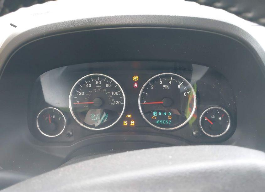 Photo 7 of 2009 Jeep Patriot LIMITED (VIN 1J8FF48B89D192496)