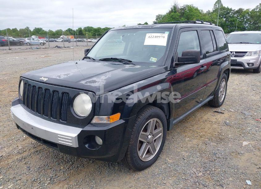 Photo 2 of 2007 Jeep Patriot LIMITED (VIN 1J8FF48W07D274075)
