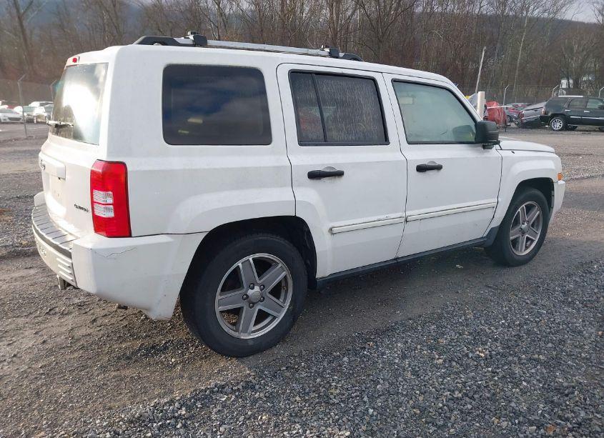 Photo 4 of 2007 Jeep Patriot LIMITED (VIN 1J8FF48W27D316472)