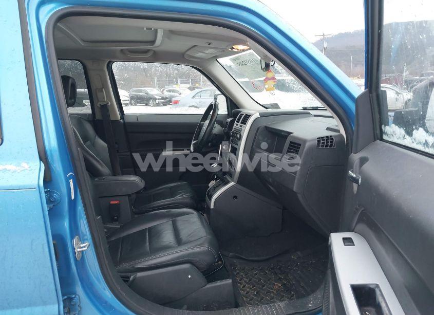 Photo 5 of 2008 Jeep Patriot LIMITED (VIN 1J8FF48W28D796143)
