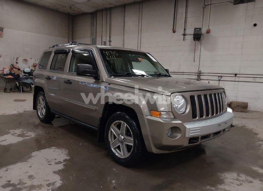 2007 Jeep Patriot LIMITED (VIN 1J8FF48W37D377328) main photo