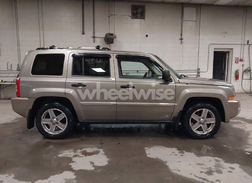 Photo 13 of 2007 Jeep Patriot LIMITED (VIN 1J8FF48W37D377328)