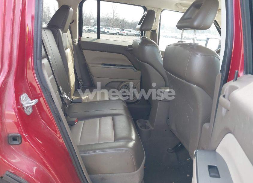 Photo 8 of 2007 Jeep Patriot LIMITED (VIN 1J8FF48W47D317011)