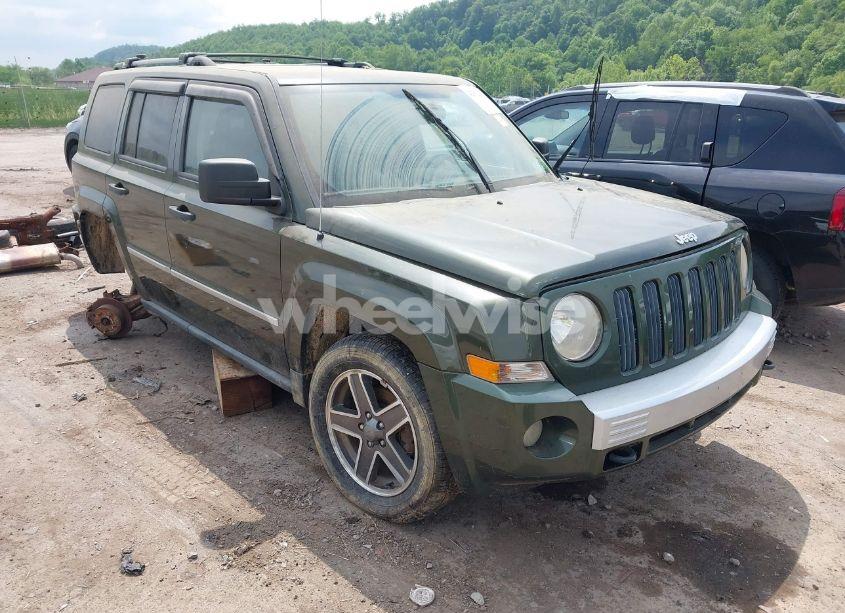 2008 Jeep Patriot LIMITED (VIN 1J8FF48W48D745307) main photo