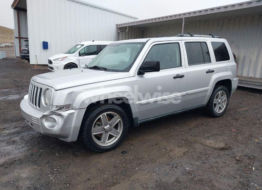 Photo 2 of 2007 Jeep Patriot LIMITED (VIN 1J8FF48W77D415661)