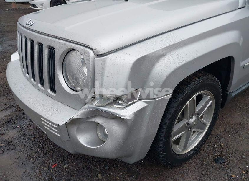 Photo 6 of 2007 Jeep Patriot LIMITED (VIN 1J8FF48W77D415661)