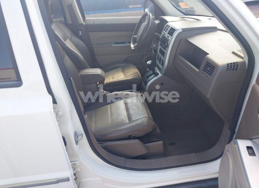 Photo 5 of 2008 Jeep Patriot LIMITED (VIN 1J8FF48W98D513883)