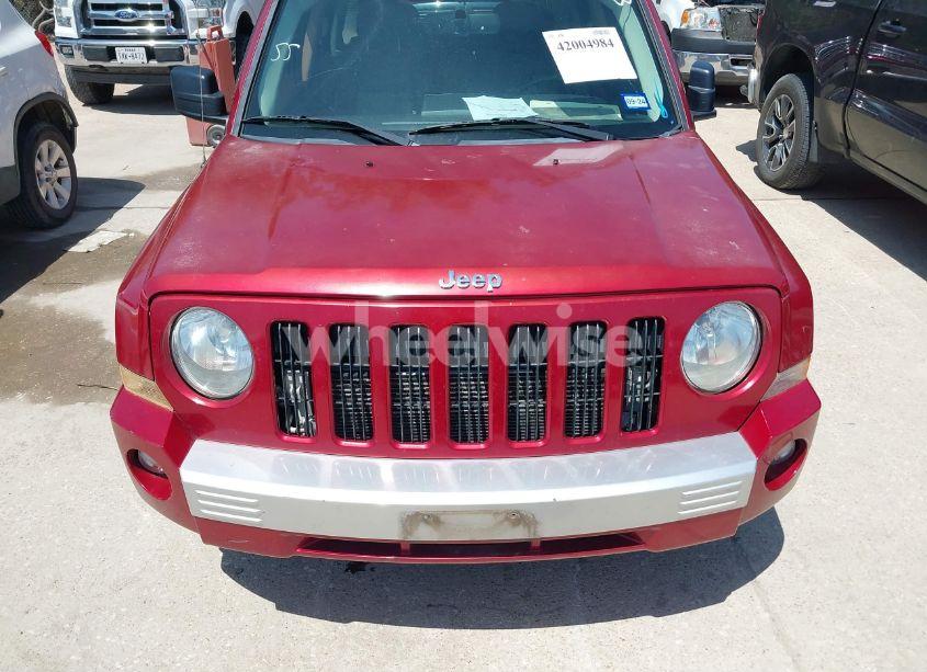 Photo 6 of 2007 Jeep Patriot LIMITED (VIN 1J8FF48WX7D316980)