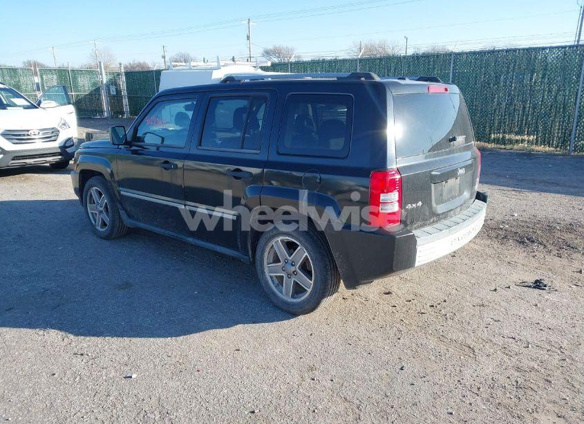 Photo 3 of 2008 Jeep Patriot LIMITED (VIN 1J8FF48WX8D575566)