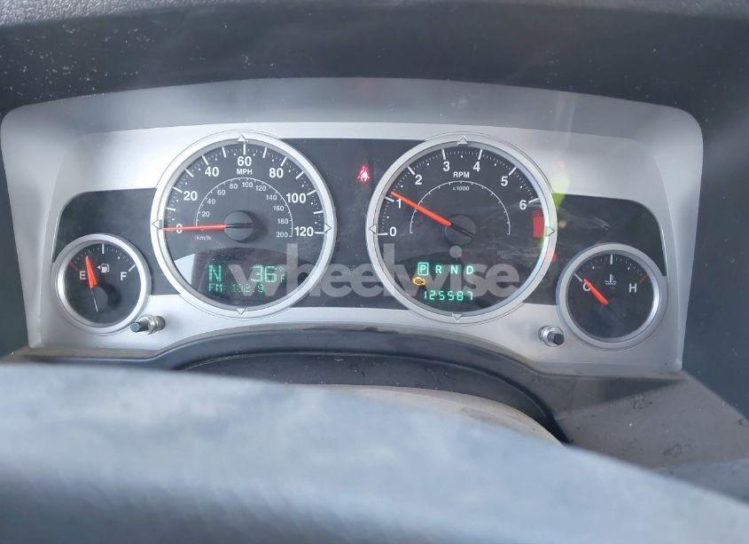 Photo 7 of 2008 Jeep Patriot LIMITED (VIN 1J8FF48WX8D575566)