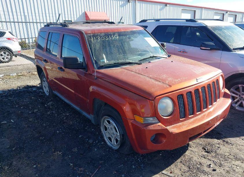 2008 Jeep Patriot SPORT (VIN 1J8FT28068D553265) main photo