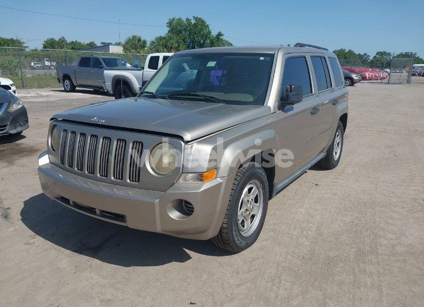 Photo 2 of 2007 Jeep Patriot SPORT (VIN 1J8FT28087D358976)
