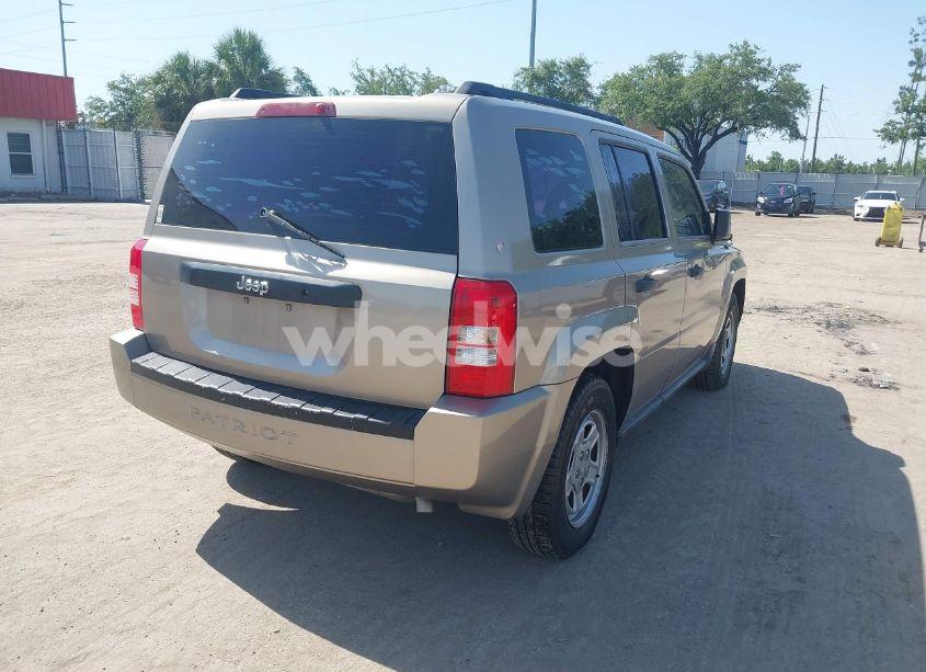 Photo 4 of 2007 Jeep Patriot SPORT (VIN 1J8FT28087D358976)