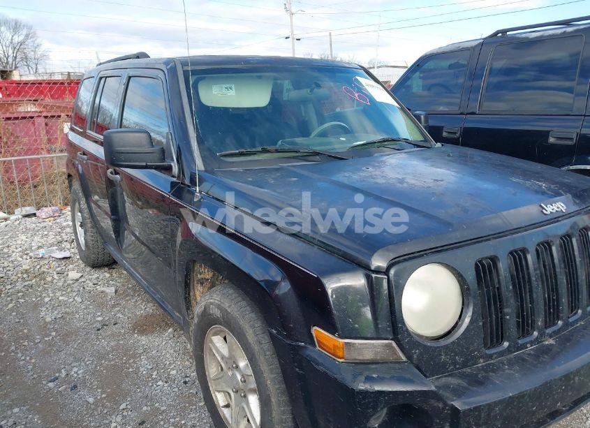 2008 Jeep Patriot SPORT (VIN 1J8FT28088D554322) main photo