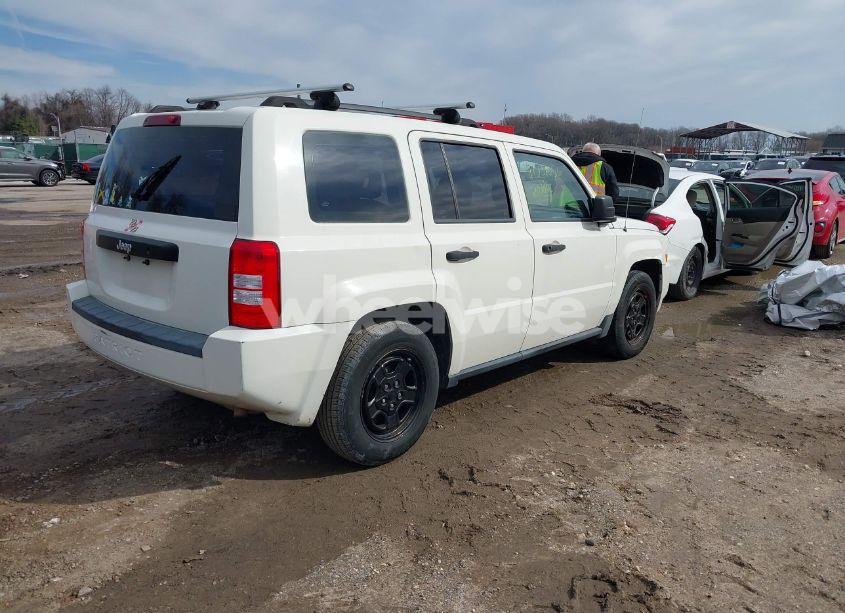 Photo 4 of 2008 Jeep Patriot SPORT (VIN 1J8FT28098D666708)