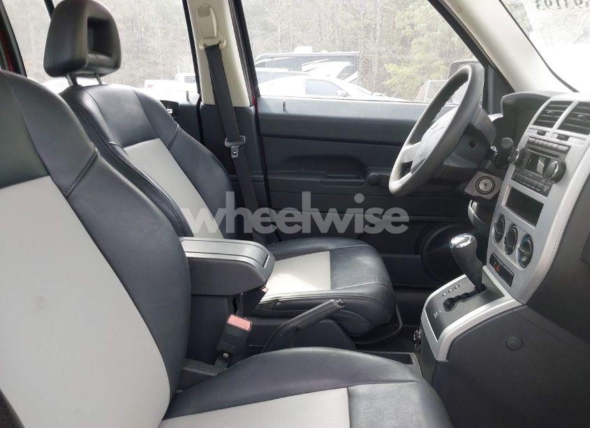 Photo 5 of 2008 Jeep Patriot SPORT (VIN 1J8FT28098D714899)