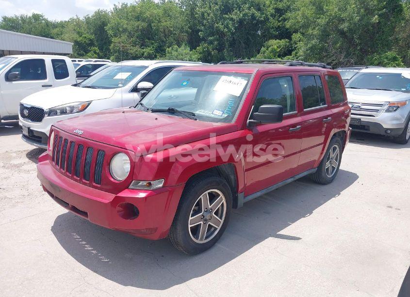 Photo 2 of 2009 Jeep Patriot SPORT (VIN 1J8FT28B29D139743)