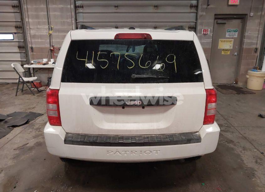 Photo 17 of 2009 Jeep Patriot SPORT (VIN 1J8FT28B39D194976)