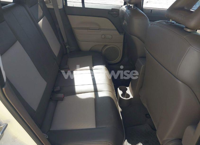 Photo 8 of 2007 Jeep Patriot SPORT (VIN 1J8FT28W07D363173)