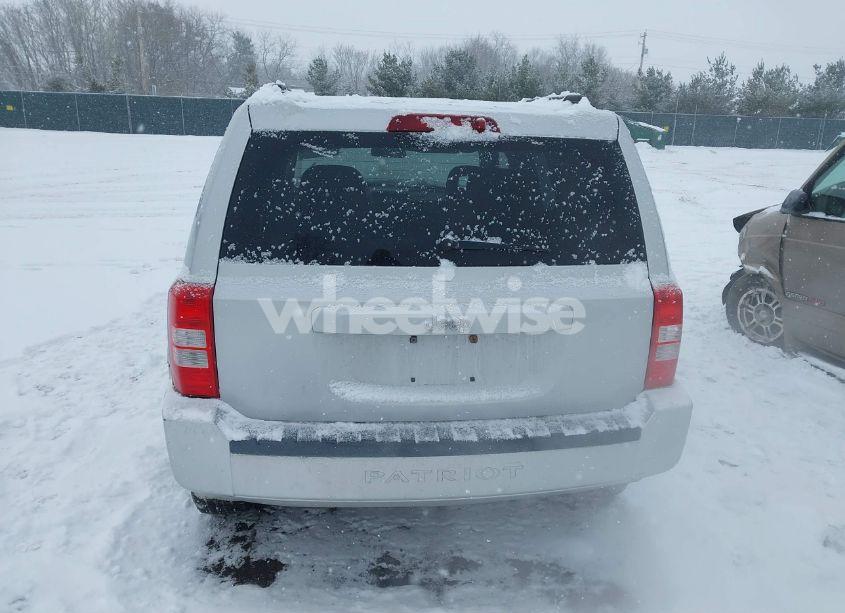 Photo 16 of 2008 Jeep Patriot SPORT (VIN 1J8FT28W08D721888)