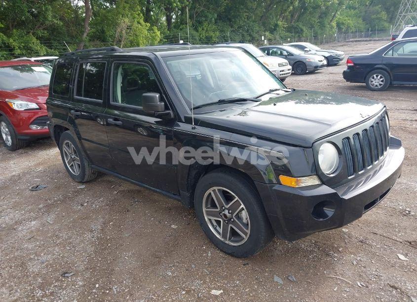 2008 Jeep Patriot SPORT (VIN 1J8FT28W18D732298) main photo