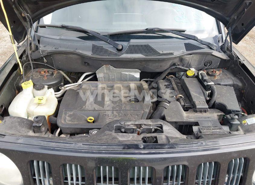 Photo 10 of 2008 Jeep Patriot SPORT (VIN 1J8FT28W18D732298)