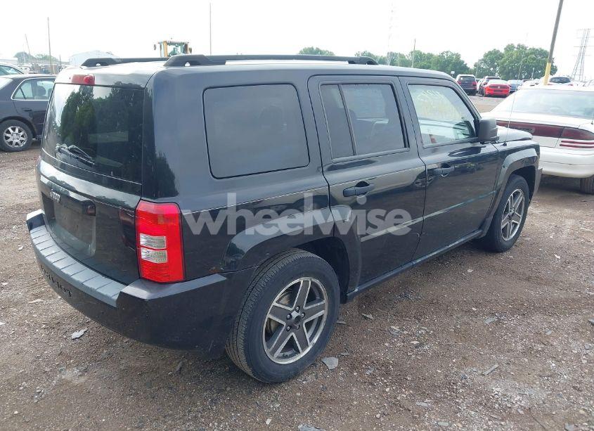 Photo 4 of 2008 Jeep Patriot SPORT (VIN 1J8FT28W18D732298)