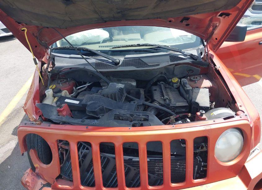 Photo 10 of 2008 Jeep Patriot SPORT (VIN 1J8FT28W28D727580)