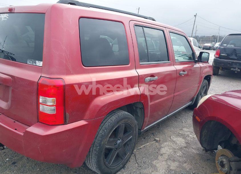 Photo 4 of 2007 Jeep Patriot SPORT (VIN 1J8FT28W37D398905)
