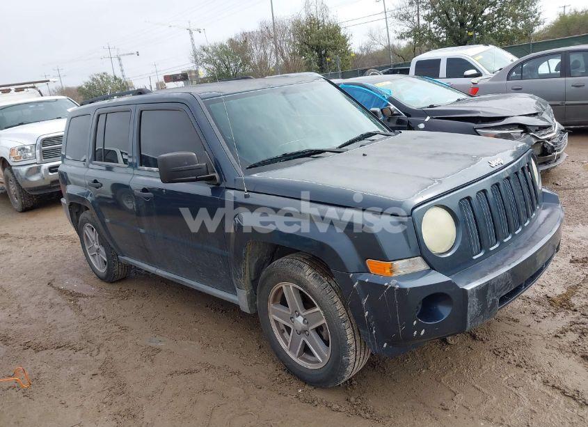 2008 Jeep Patriot SPORT (VIN 1J8FT28W38D691950) main photo