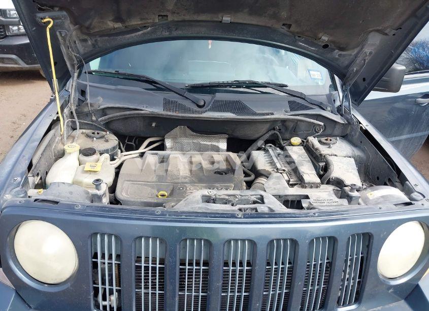 Photo 10 of 2008 Jeep Patriot SPORT (VIN 1J8FT28W38D691950)