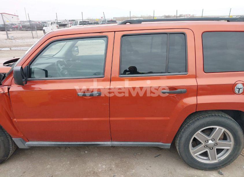 Photo 15 of 2008 Jeep Patriot SPORT (VIN 1J8FT28W58D547879)