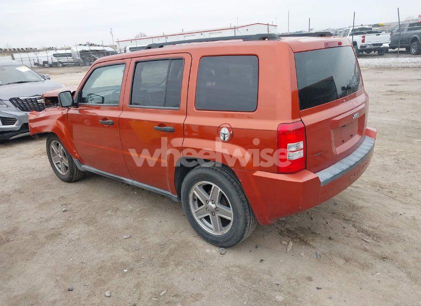 Photo 3 of 2008 Jeep Patriot SPORT (VIN 1J8FT28W58D547879)