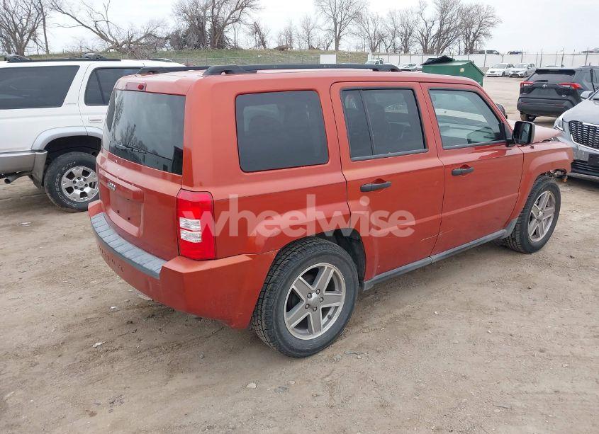 Photo 4 of 2008 Jeep Patriot SPORT (VIN 1J8FT28W58D547879)