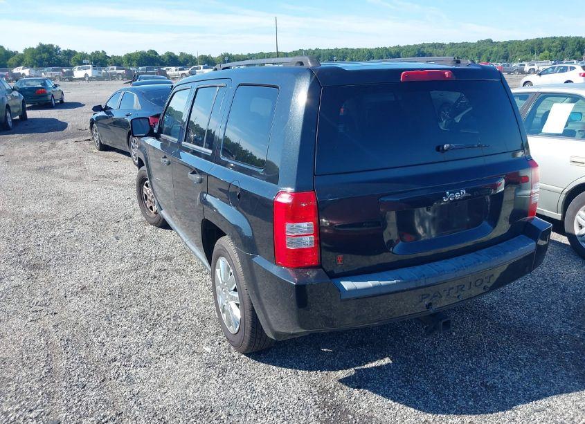 Photo 3 of 2008 Jeep Patriot SPORT (VIN 1J8FT28W68D713830)