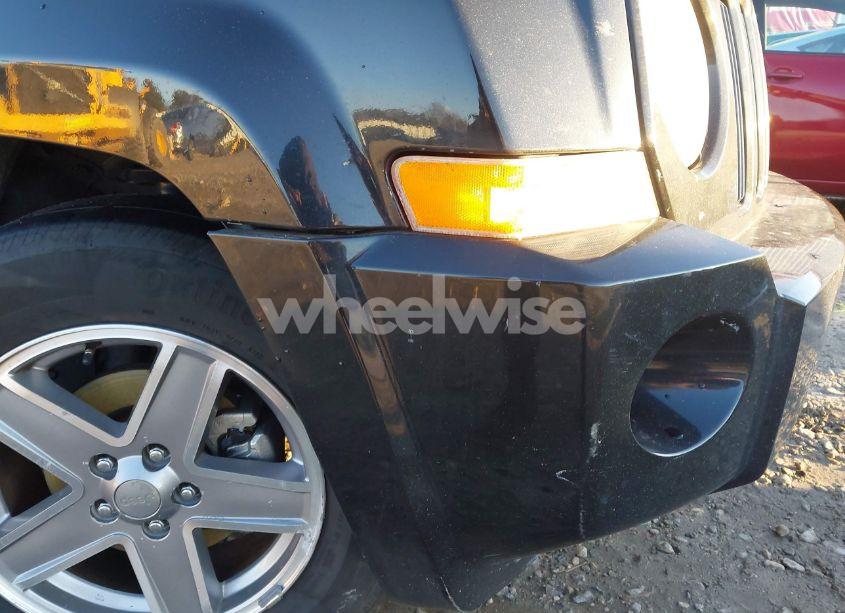 Photo 6 of 2008 Jeep Patriot SPORT (VIN 1J8FT28W88D684024)