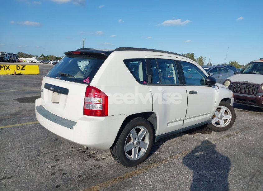 Photo 4 of 2008 Jeep Compass SPORT (VIN 1J8FT47038D744459)