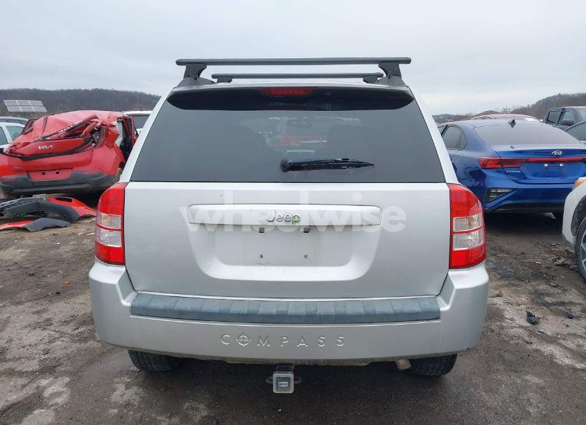Photo 16 of 2008 Jeep Compass SPORT (VIN 1J8FT47078D755562)