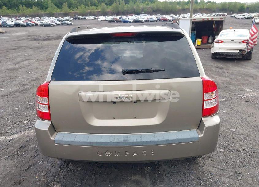 Photo 16 of 2008 Jeep Compass SPORT (VIN 1J8FT47098D540488)