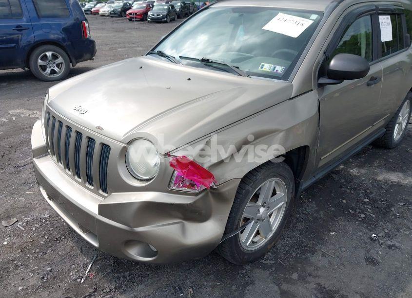 Photo 6 of 2008 Jeep Compass SPORT (VIN 1J8FT47098D540488)