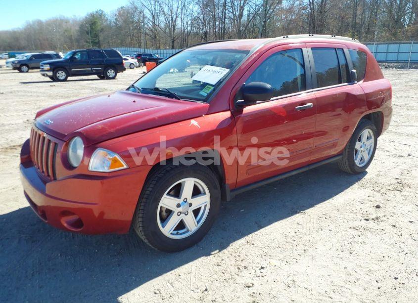 Photo 2 of 2008 Jeep Compass SPORT (VIN 1J8FT470X8D683997)