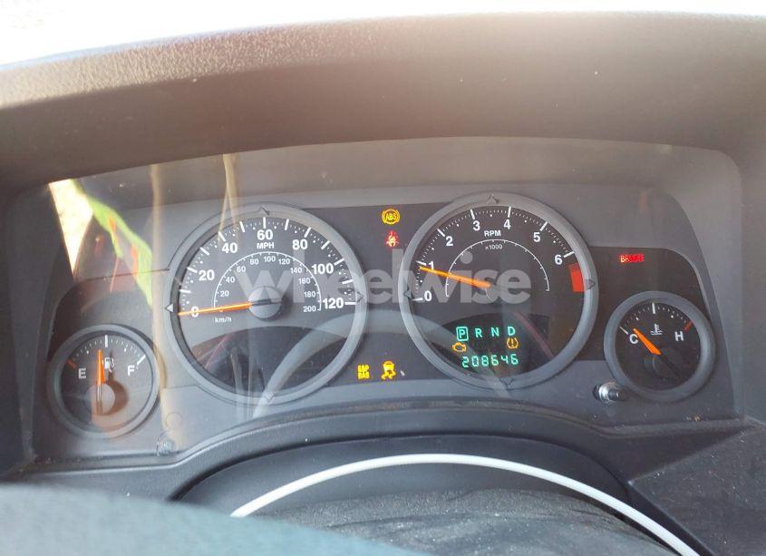 Photo 7 of 2008 Jeep Compass SPORT (VIN 1J8FT470X8D683997)