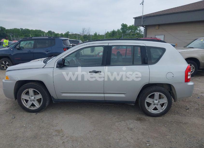Photo 14 of 2008 Jeep Compass SPORT (VIN 1J8FT47W28D691855)