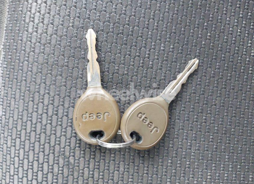 Photo 11 of 2008 Jeep Compass SPORT (VIN 1J8FT47W48D745687)