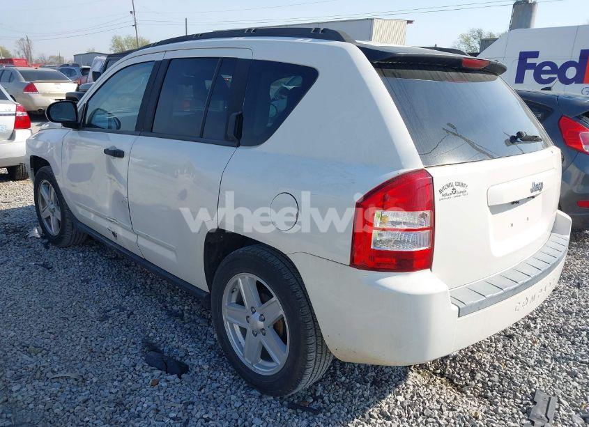 Photo 3 of 2008 Jeep Compass SPORT (VIN 1J8FT47W88D642742)