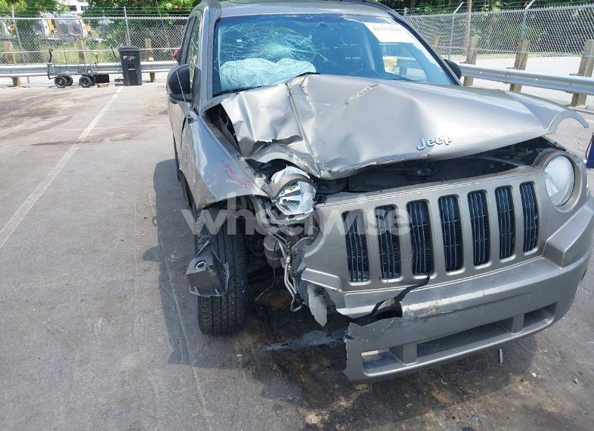 Photo 6 of 2008 Jeep Compass SPORT (VIN 1J8FT47W98D707937)