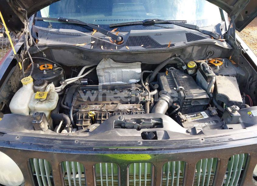 Photo 10 of 2008 Jeep Patriot LIMITED (VIN 1J8FT48W38D731861)