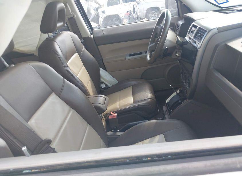 Photo 5 of 2008 Jeep Patriot LIMITED (VIN 1J8FT48W68D711619)