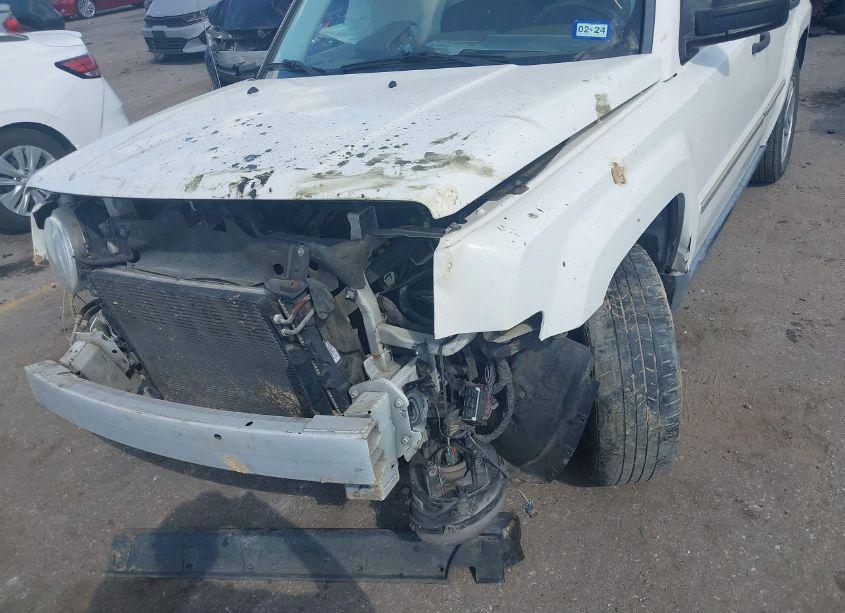 Photo 6 of 2008 Jeep Patriot LIMITED (VIN 1J8FT48W68D711619)